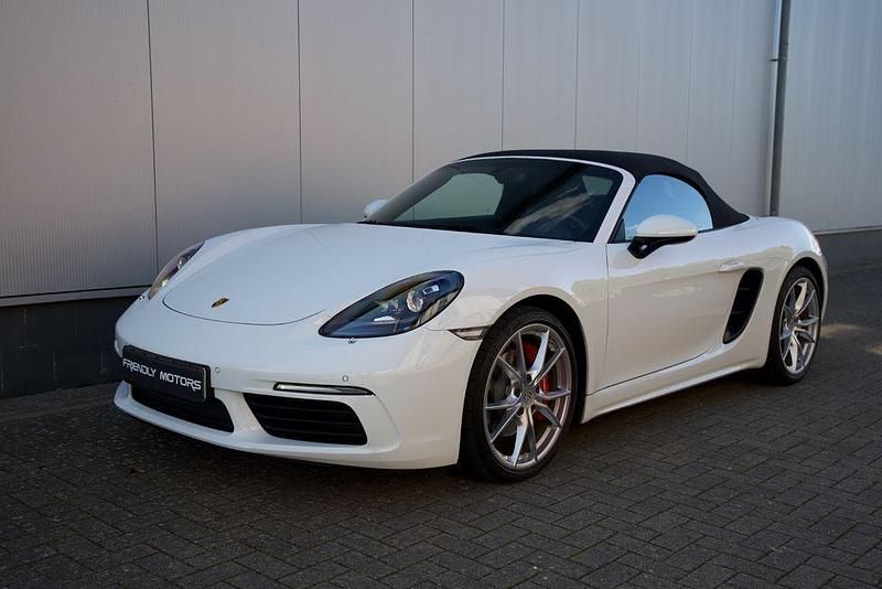 Weiß Gebraucht 2020 Porsche 718 Boxster S Cabrio | 74.000 € (Guter Preis) - Bild 1/4