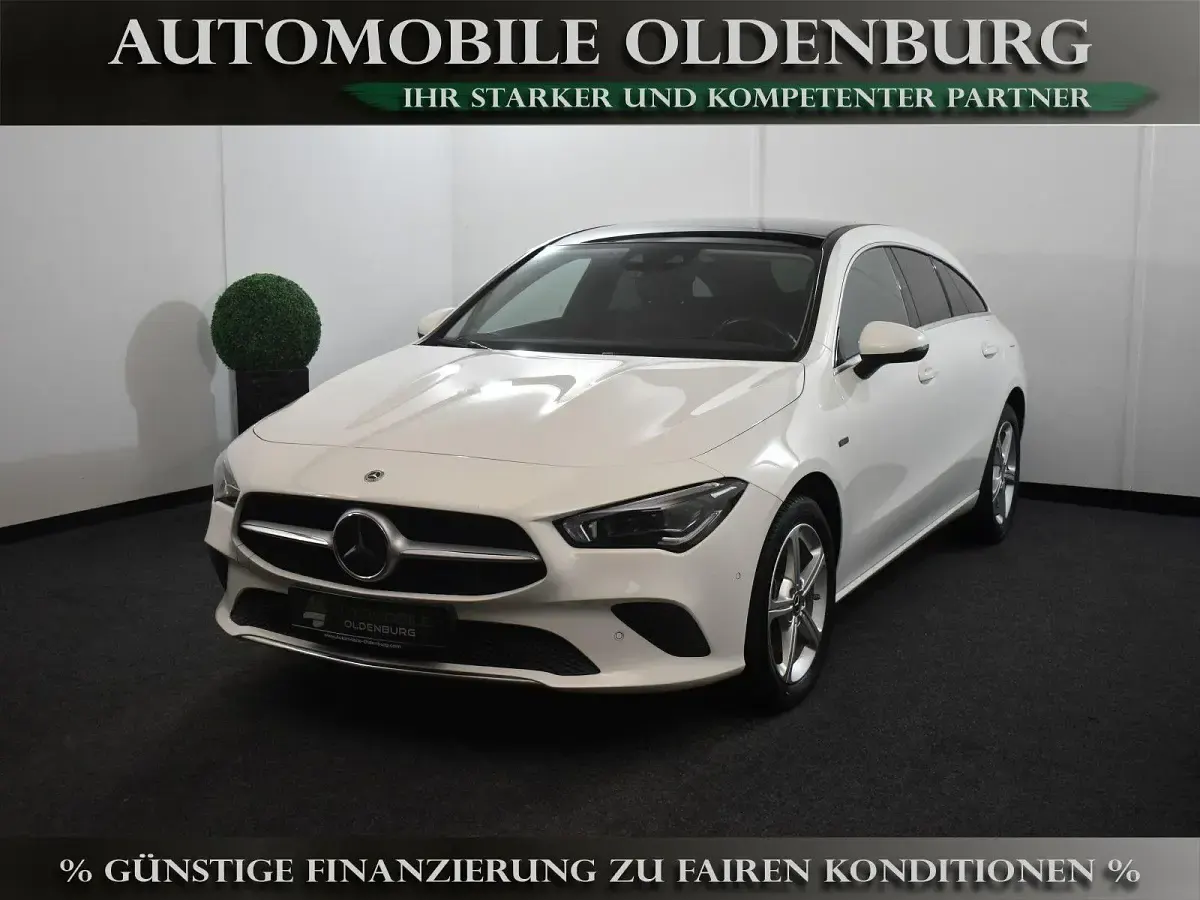 Gebraucht Mercedes CLA250e Shooting Brake Progressive 218 PS (160 kW) 2021 Weiß Kombi