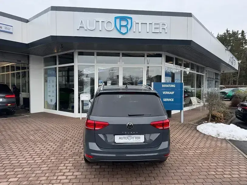 Gebraucht VW Touran Move 150 PS (110 kW) 2024 Andere Van / Kleinbus