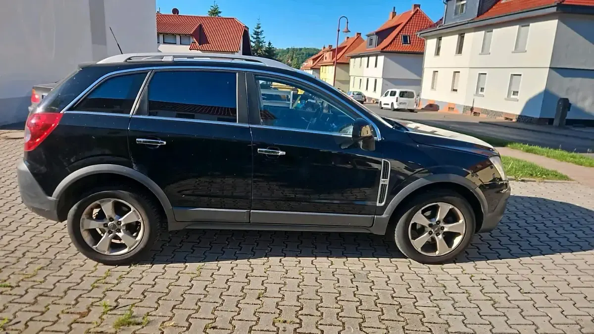 Gebraucht Opel Antara 140 PS (102 kW) 2007 Schwarz SUV