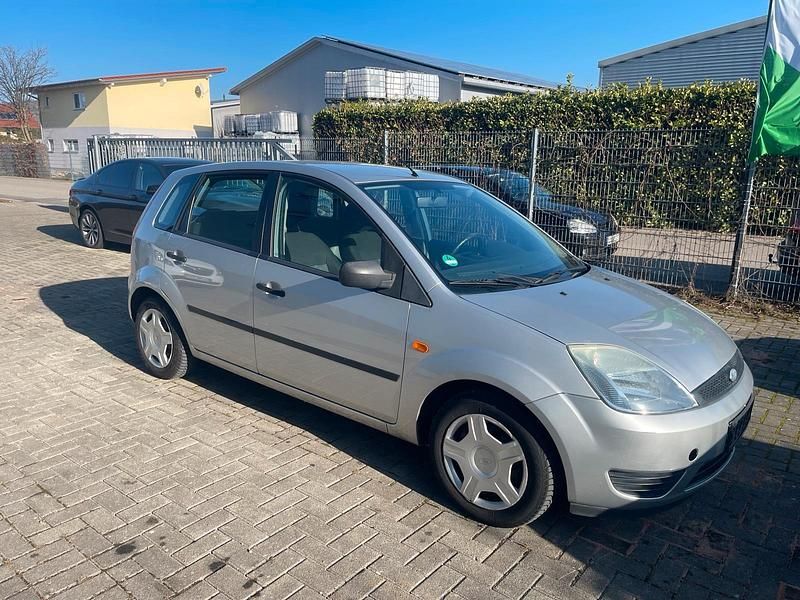 Gebraucht Ford Fiesta 2005 Silber Kleinwagen