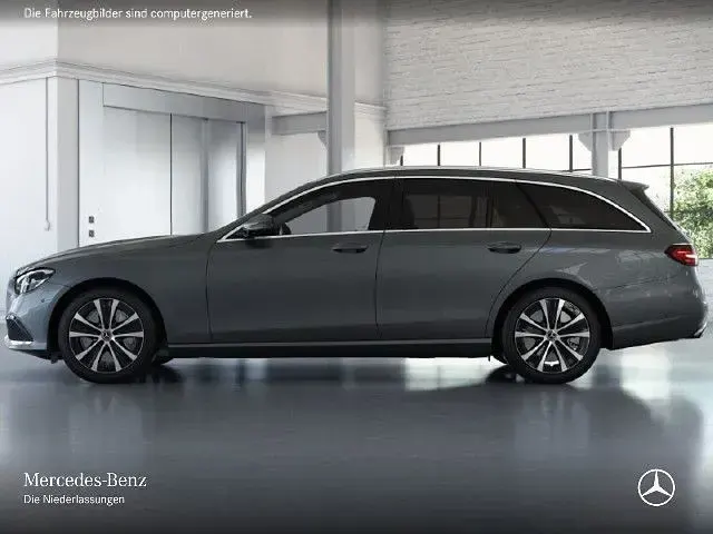 Gebraucht Mercedes E300 306 PS (225 kW) 2023