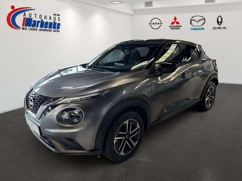 Dark grey metallic Gebraucht 2025 Nissan Juke N-Connecta SUV | 20.990 € (Fairer Preis) - Bild 1/4