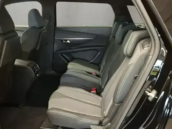 Gebraucht Peugeot 5008 Allure 131 PS (96 kW) 2023 Met. perla nera schwarz SUV