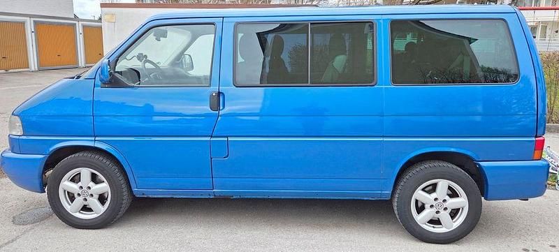 Second-hand VW T4 151 CP (111 kW) 2001 Albastru Van
