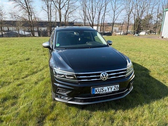Gebraucht VW Tiguan Allspace 200 PS (147 kW) 2021 Schwarz SUV