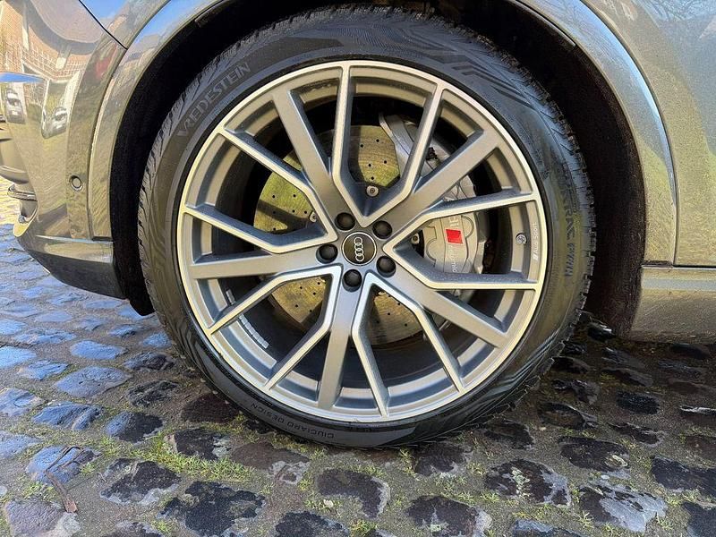 Gebraucht Audi SQ7 Advanced 435 PS (319 kW) 2017 Grau SUV