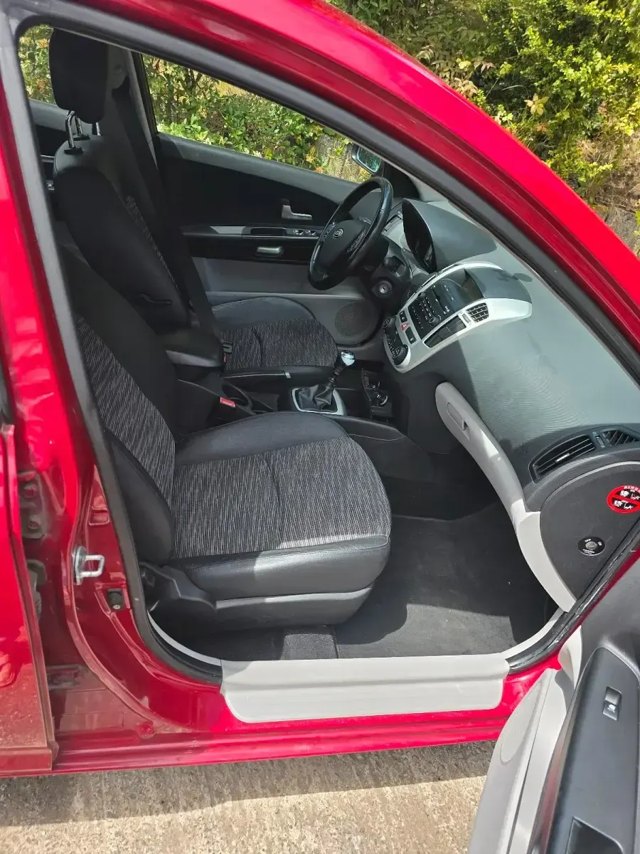 Gebraucht Kia Ceed 95 PS (69 kW) 2007 Rot Kleinwagen