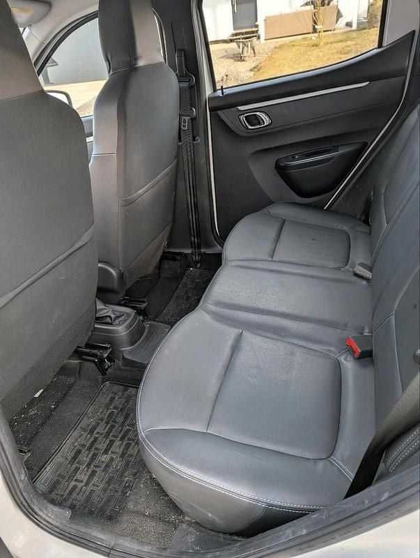 Second-hand Dacia Spring Comfort 2022 Alb Hatchback