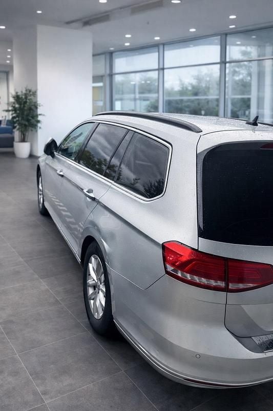 Second-hand VW Passat 150 CP (110 kW) 2018 Argintiu Break