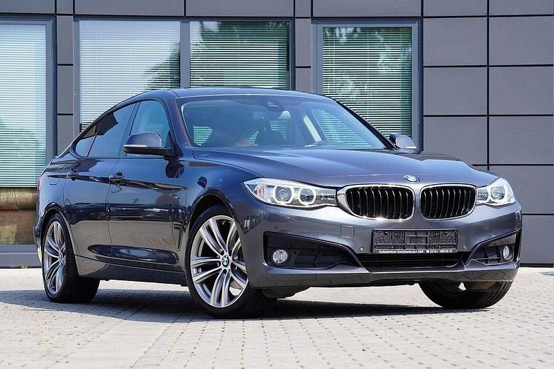 Mineralgrau Gebraucht 2014 BMW 320 Limousine | 16.990 € (Fairer Preis) - Bild 1/4