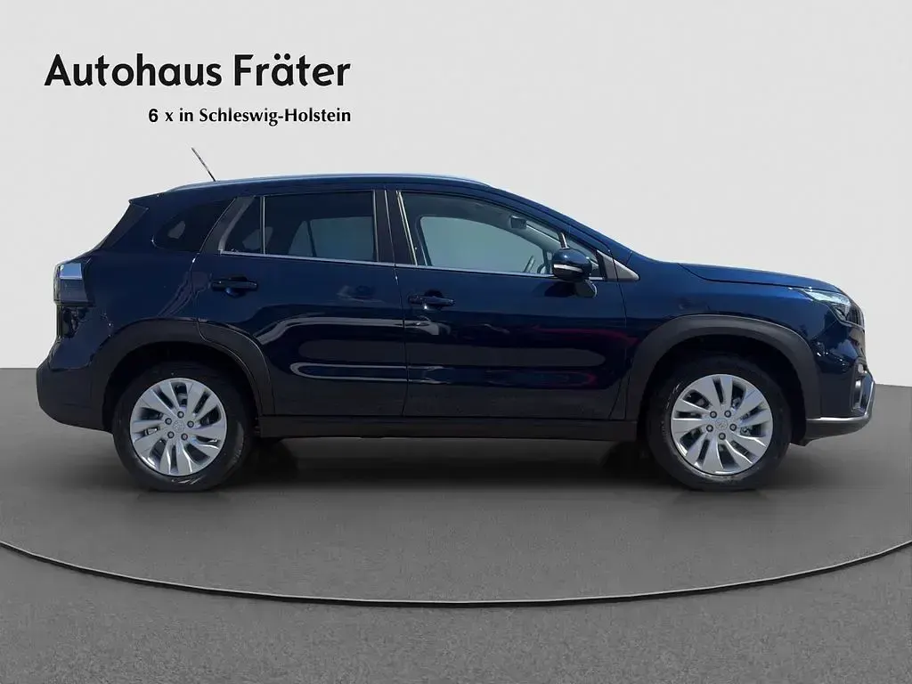 Neu Suzuki SX4 S-Cross 110 PS (80 kW) 2026 Blau SUV