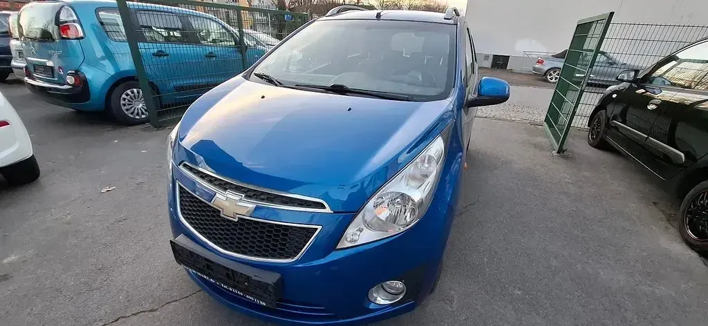 Gebraucht Chevrolet Spark LS 82 PS (60 kW) 2011 Blau Kleinwagen