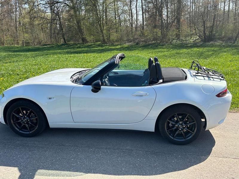 Gebraucht Mazda MX5 Exclusive-Line 132 PS (97 kW) 2016 Weiß Cabrio