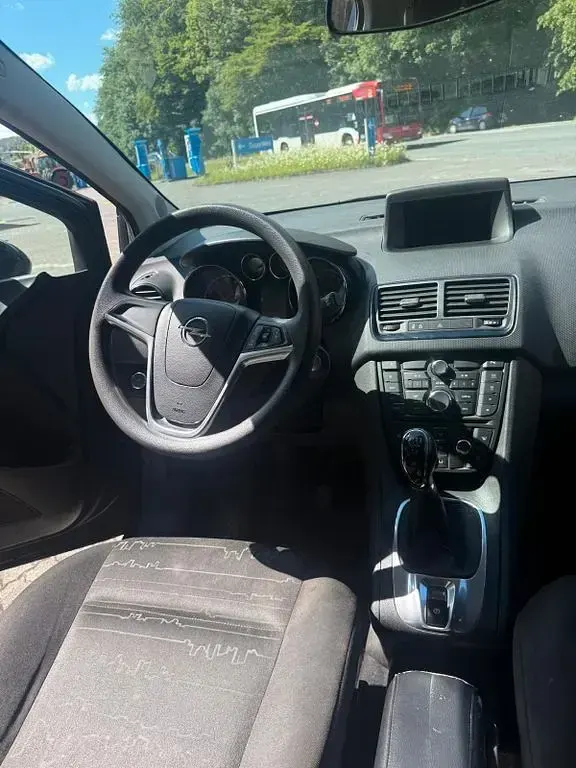 Gebraucht Opel Meriva Selection 101 PS (74 kW) 2015 Schwarz Van / Kleinbus
