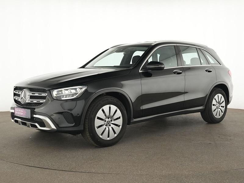 Obsidianschwarz Gebraucht 2022 Mercedes GLC200 Business SUV | 33.579 € (Superpreis) - Bild 1/4