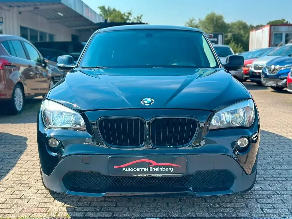 Gebraucht BMW X1 Sport Line 143 PS (105 kW) 2012 Schwarz SUV