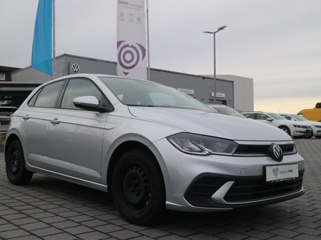 Gebraucht VW Polo Life 95 PS (69 kW) 2022 Reflexsilber Limousine