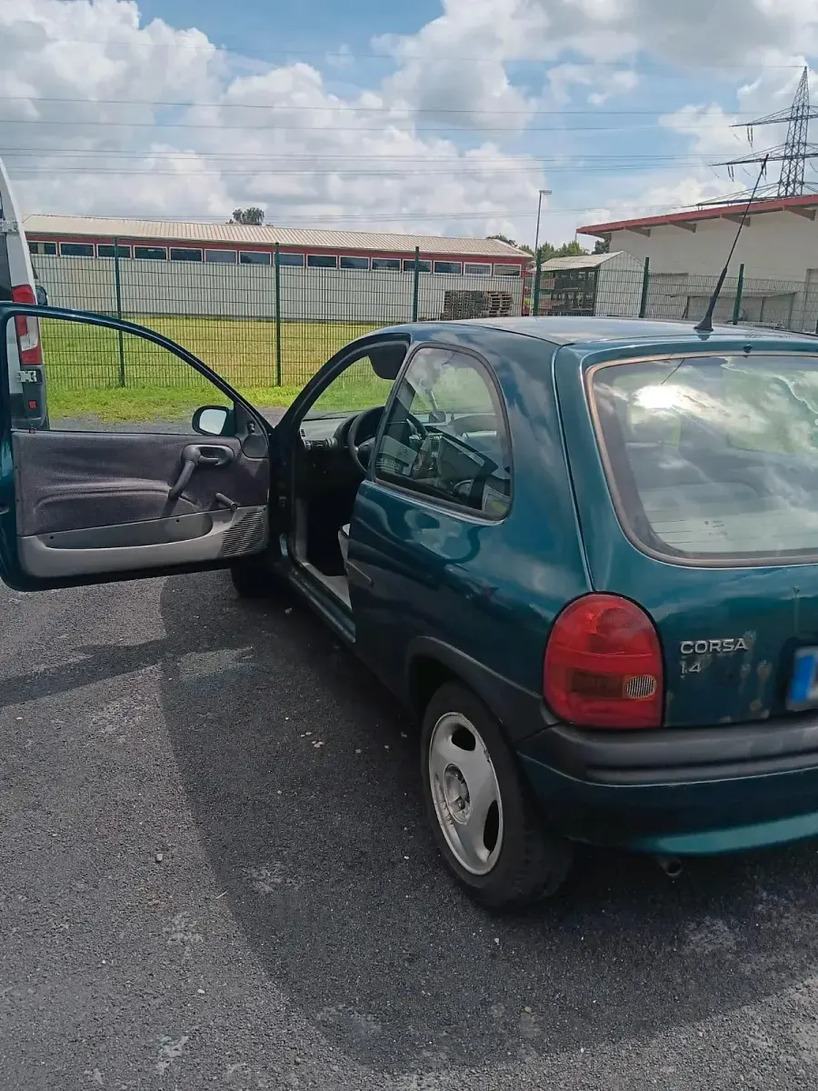 Gebraucht Opel Corsa 1997 Grün Kleinwagen