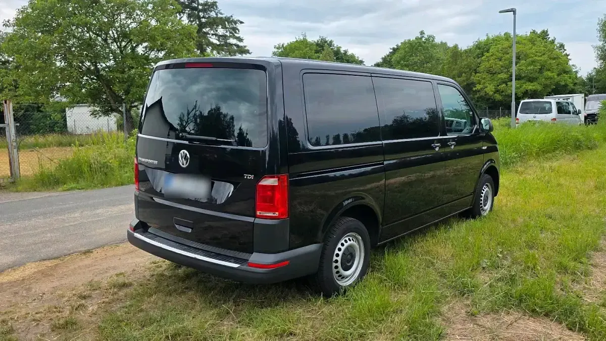 Gebraucht VW Transporter 150 PS (110 kW) 2017 Schwarz Van