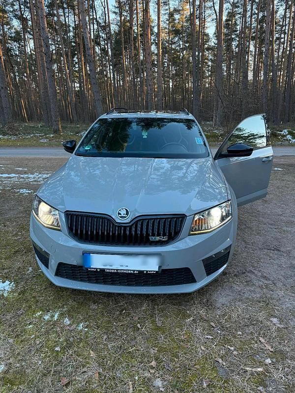 Gebraucht Skoda Octavia RS 220 PS (161 kW) 2014 Grau Kleinwagen