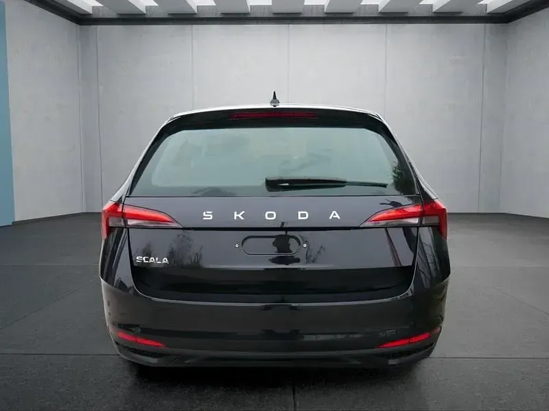 Uusi Skoda Scala 116 HP (85 kW) 2026 Musta Viistoperä