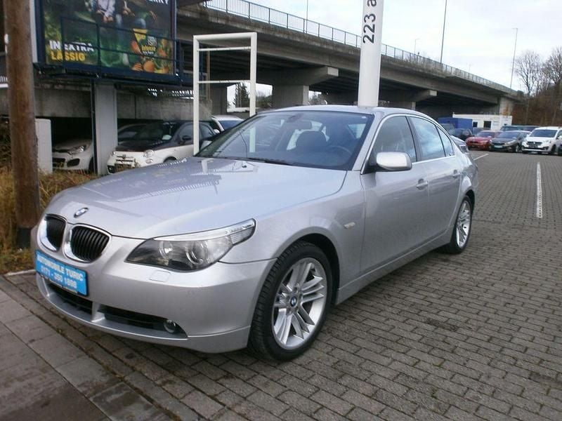 Gebraucht BMW 545 Performance 333 PS (244 kW) 2004 Silber Limousine