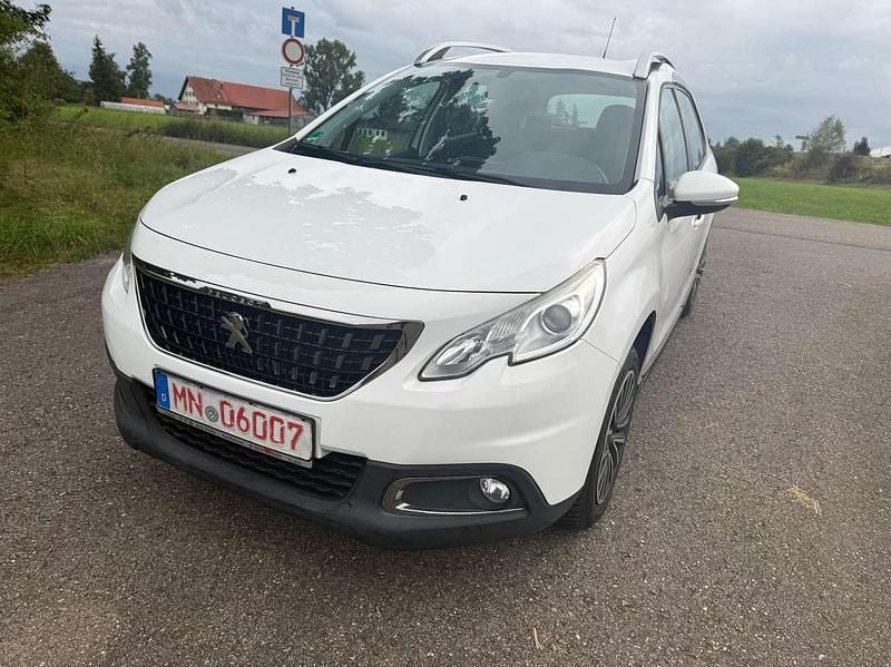 Lack weiss banquise Gebraucht 2016 Peugeot 2008 Active SUV | 6.200 € (Guter Preis) - Bild 1/4