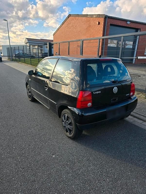 Gebraucht VW Lupo 50 PS (36 kW) 2001 Schwarz Kleinwagen