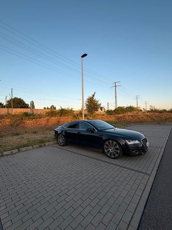 Schwarz Gebraucht 2010 Audi A7 Comfort Kleinwagen | 19.900 € (Fairer Preis) - Bild 1/4