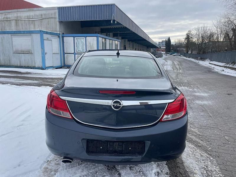 Gebraucht Opel Insignia Cosmo 160 PS (117 kW) 2009 Blau Limousine