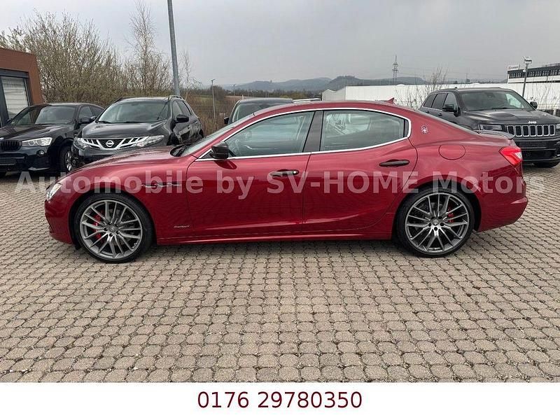 Gebraucht Maserati Ghibli 430 PS (316 kW) 2018 Rosso indianapolis Limousine