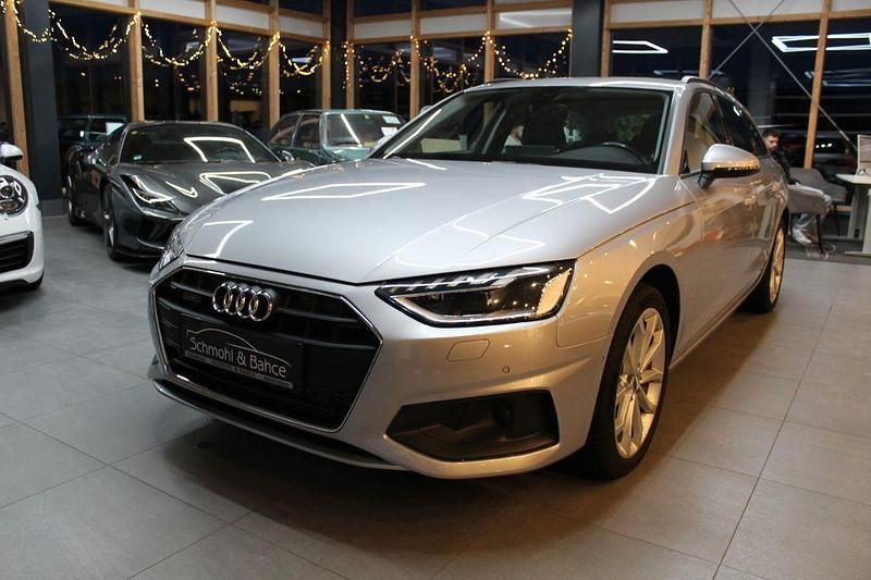 Silber Gebraucht 2020 Audi A4 Sport Kombi | 25.490 € (Guter Preis) - Bild 1/4
