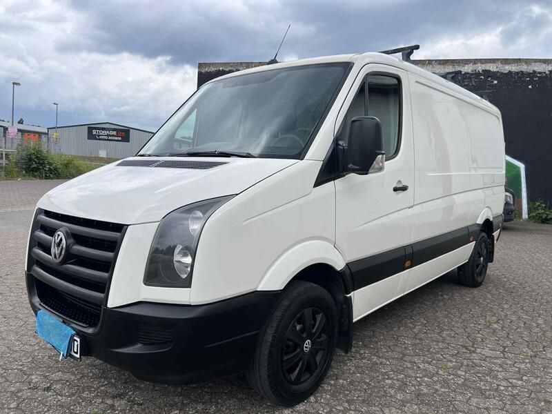Weiß Gebraucht 2009 VW Crafter Van | 6.900 € (Guter Preis) - Bild 1/4