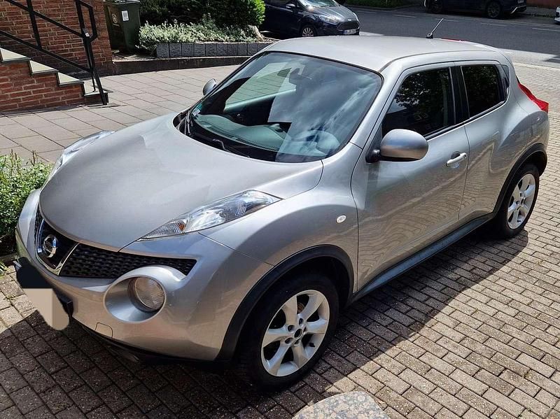 Grau Gebraucht 2011 Nissan Juke Acenta SUV | 7.250 € (Fairer Preis) - Bild 1/4