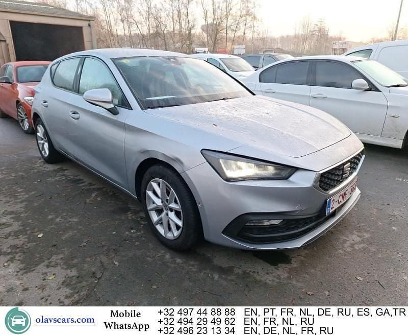 Gebraucht Seat Leon 116 PS (85 kW) 2022 Silber Limousine
