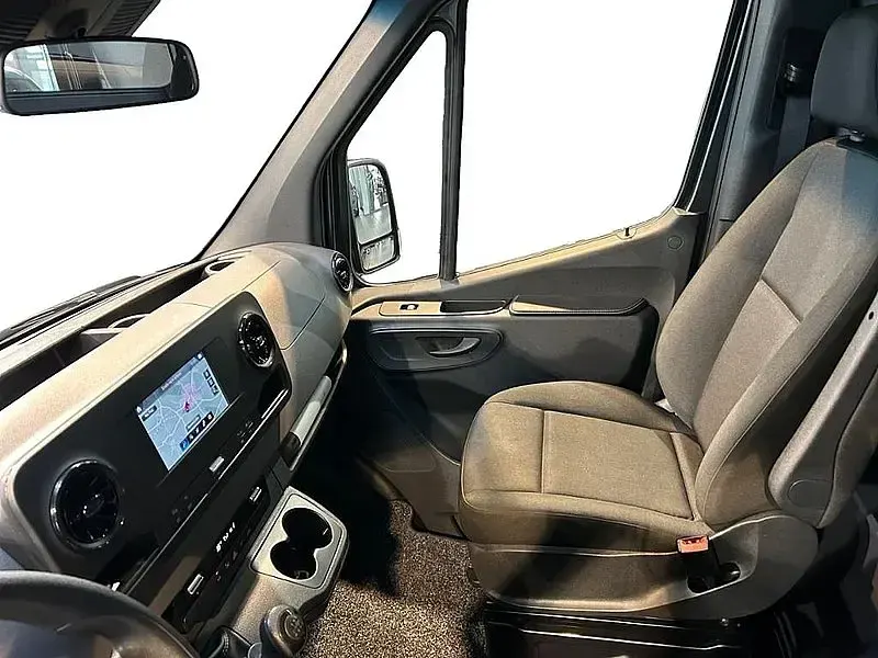 Occasion Mercedes Sprinter 170 ch (125 kW) 2023 Gris Van