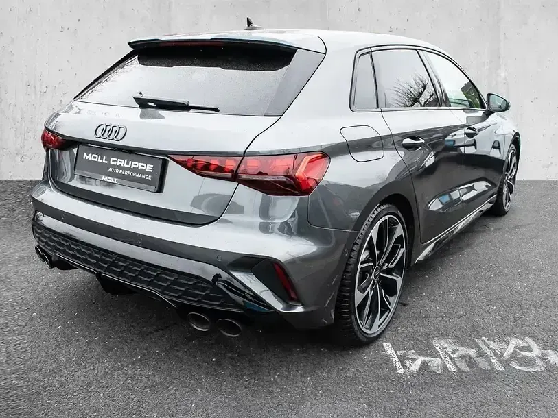 Gebraucht Audi S3 Sport 333 PS (244 kW) 2025 Daytonagrau perleffekt Limousine