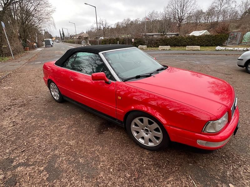 Second-hand Audi 80 Performance 116 CP (85 kW) 1998 Roșu Cabrio