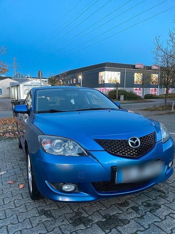 Blau Gebraucht 2003 Mazda 3 Limousine | 2.000 € (Fairer Preis) - Bild 1/4