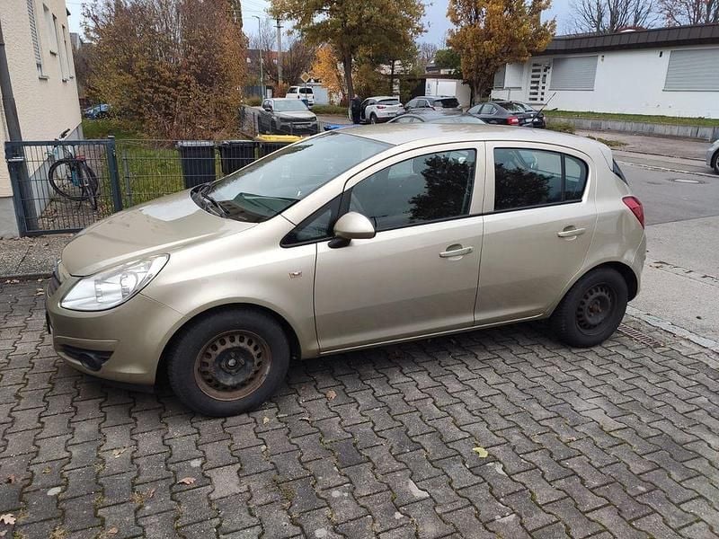 Silber Gebraucht 2009 Opel Corsa Edition Limousine | 2.000 € (Fairer Preis) - Bild 1/4
