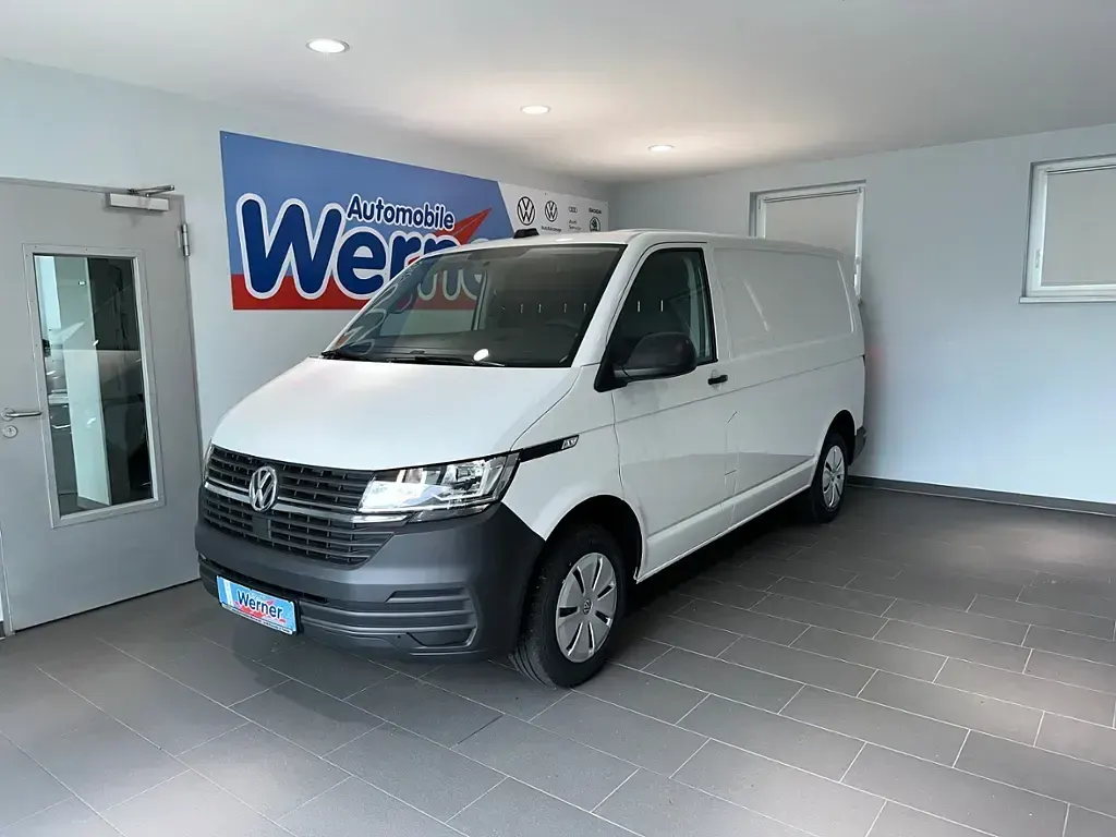 Gebraucht VW T7 110 PS (80 kW) 2025 Weiß Van