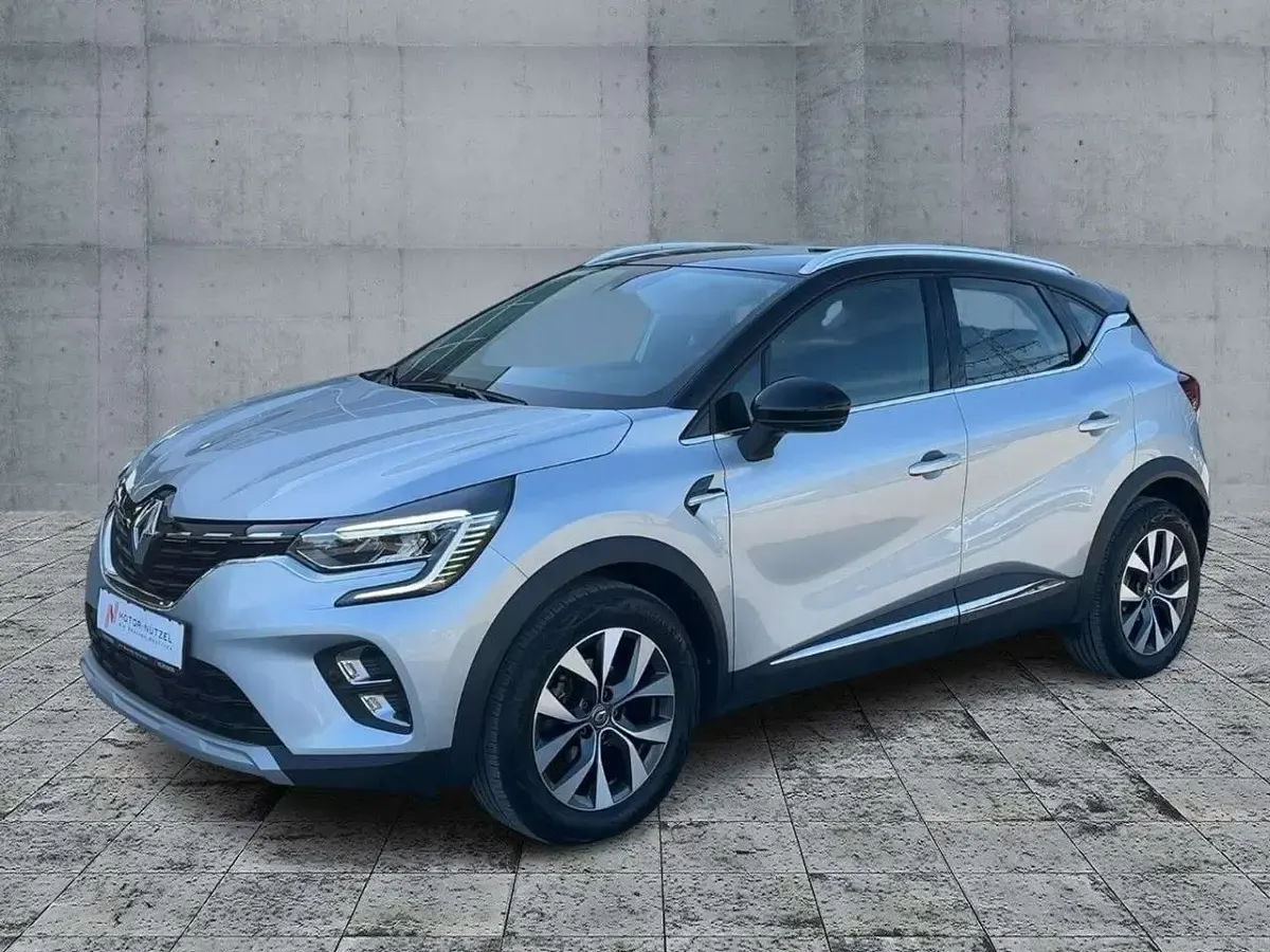Gebraucht Renault Captur Intens 154 PS (113 kW) 2020 Grey kqa + black gne SUV