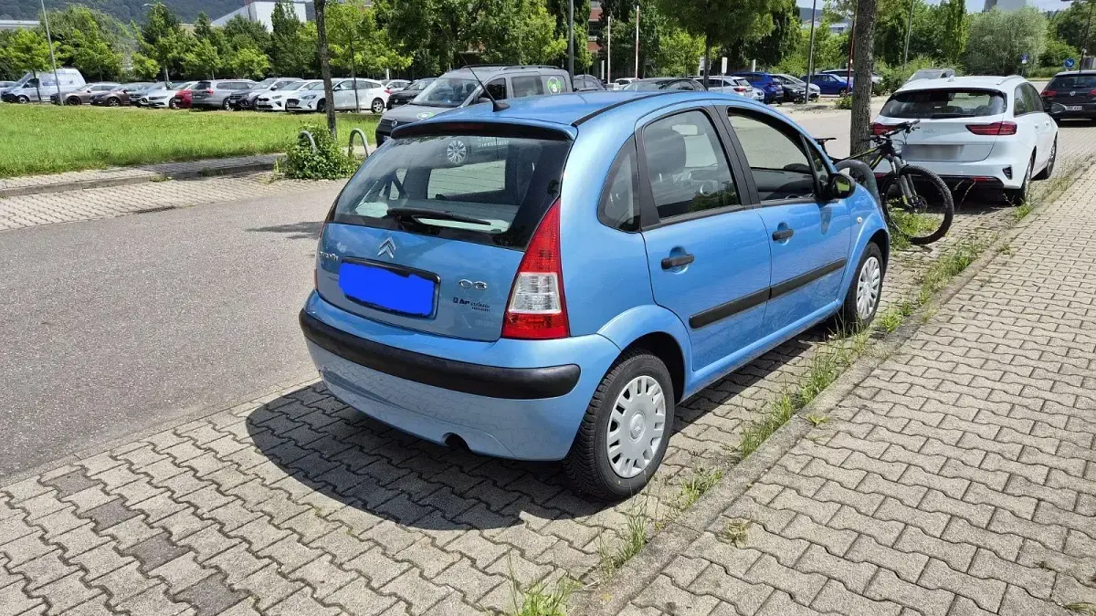 Gebraucht Citroën C3 60 PS (44 kW) 2006 Blau Limousine