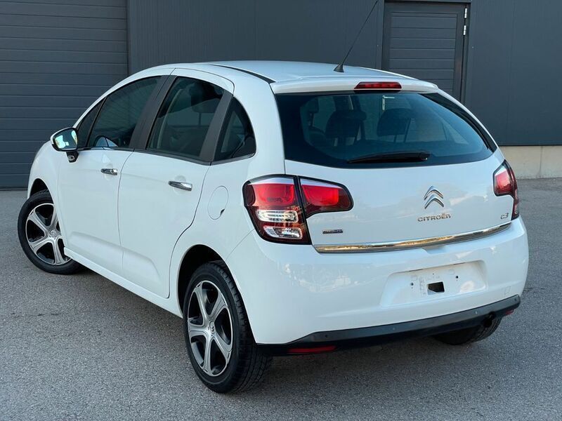 Gebraucht Citroën C3 PureTech 68 PS (50 kW) 2016 Weiß Kleinwagen