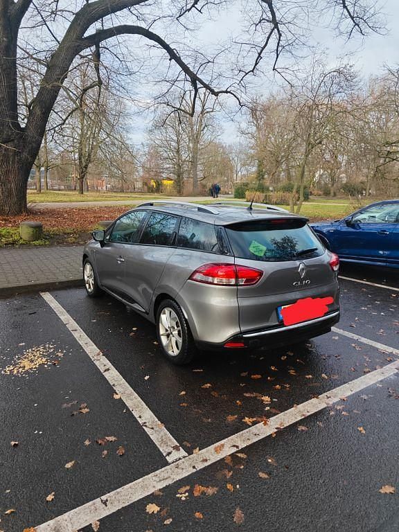 Gebraucht Renault Clio IV LIMITED 118 PS (86 kW) 2016 Grau Limousine