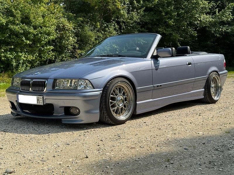 Gebraucht BMW 325 Cabriolet Performance 192 PS (141 kW) 1993 Blau Cabrio
