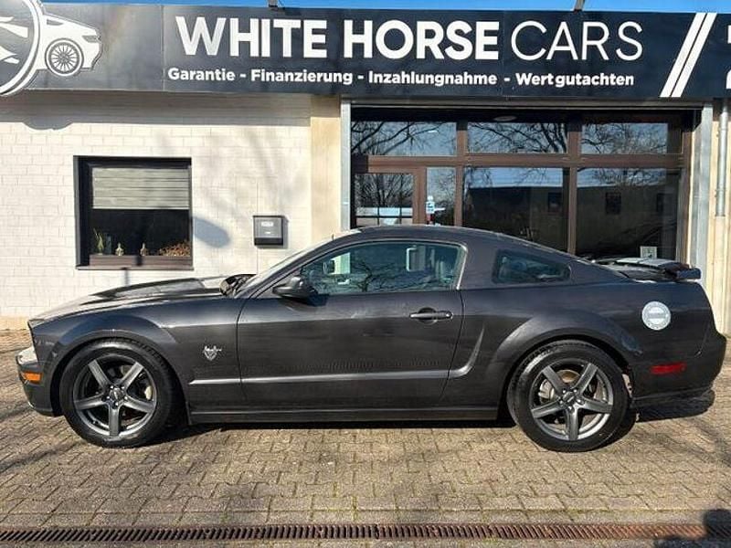 Gebraucht Ford Mustang GT 85 PS (62 kW) 2009 Andere Limousine