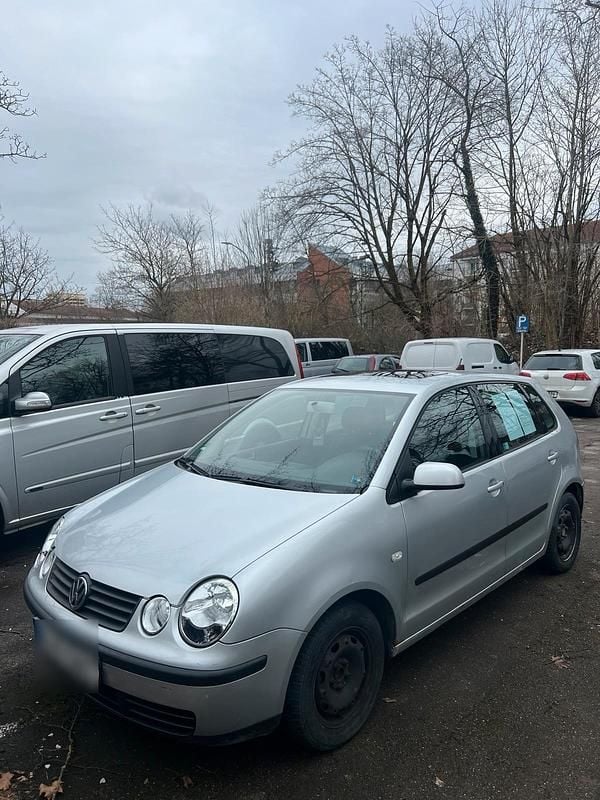 Gebraucht VW Polo 75 PS (55 kW) 2004 Silber Kleinwagen