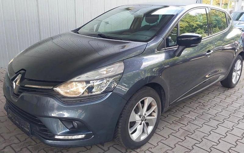 Grau Gebraucht 2017 Renault Clio IV LIMITED Limousine | 11.185 € (Etwas zu teuer) - Bild 1/4
